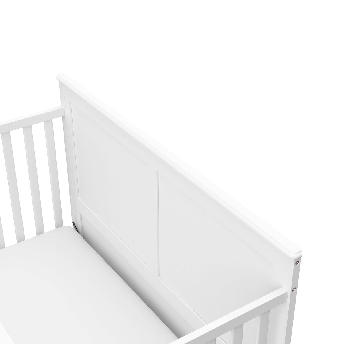 White 4-in-1 Convertible Crib I47272