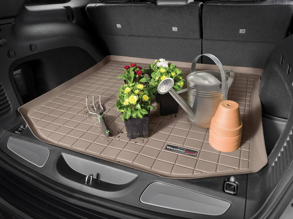 Black Cargo Liner U408559
