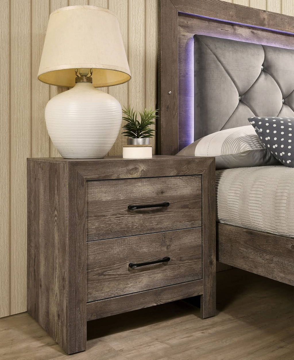 Brown 2-Drawer Nightstand N38749