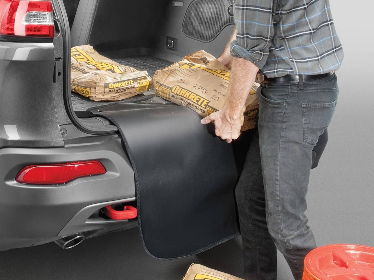 Black Cargo Liner U408559