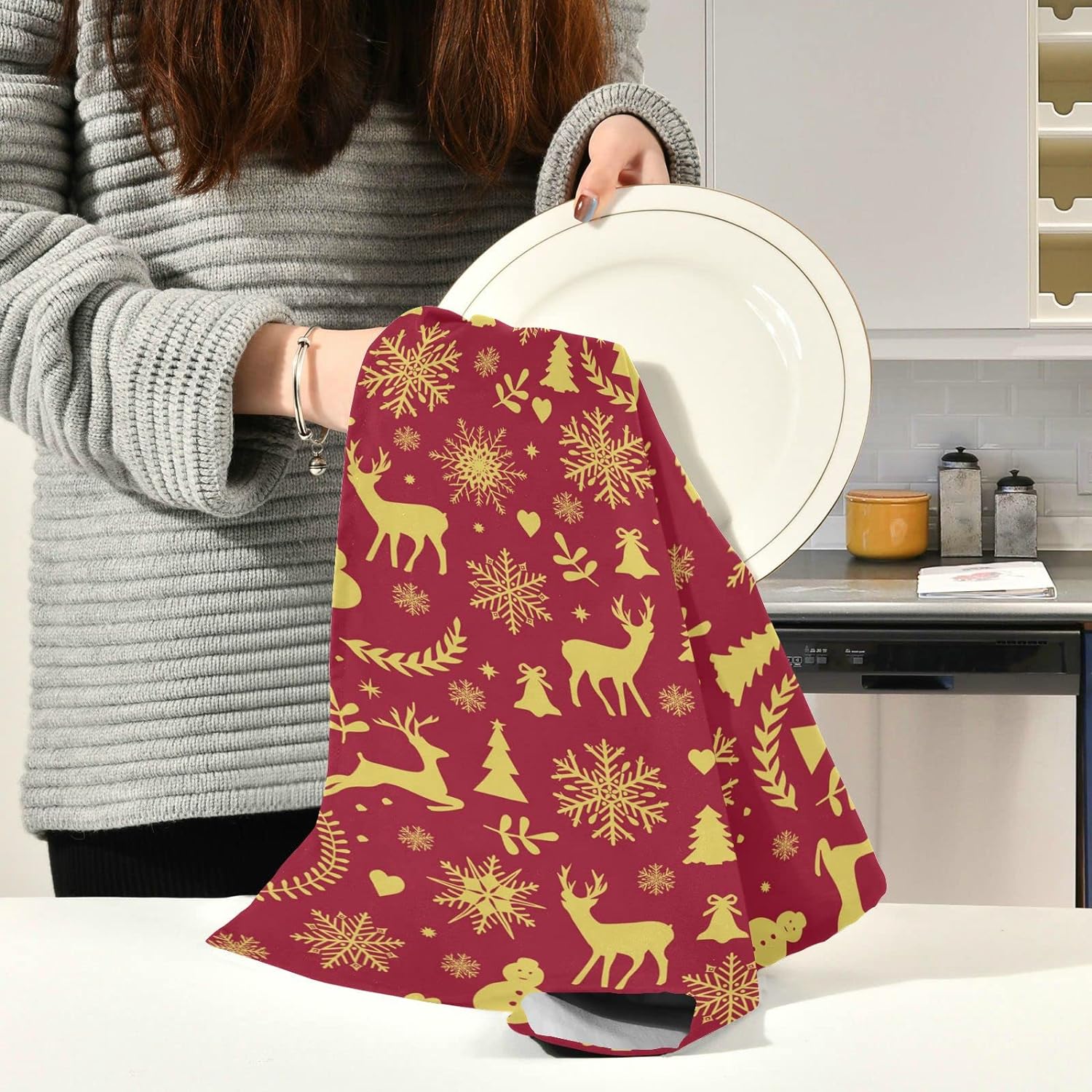 Reindeer Bells Snowflakes Kitchen Towels Set of 4 Ultra Absorbent 28'' x 18'' O397138
