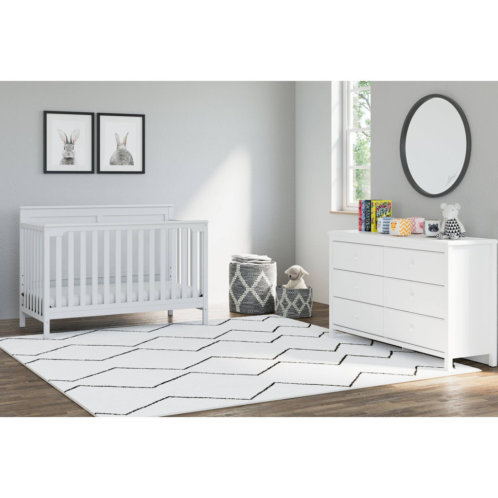 White 4-in-1 Convertible Crib I47272