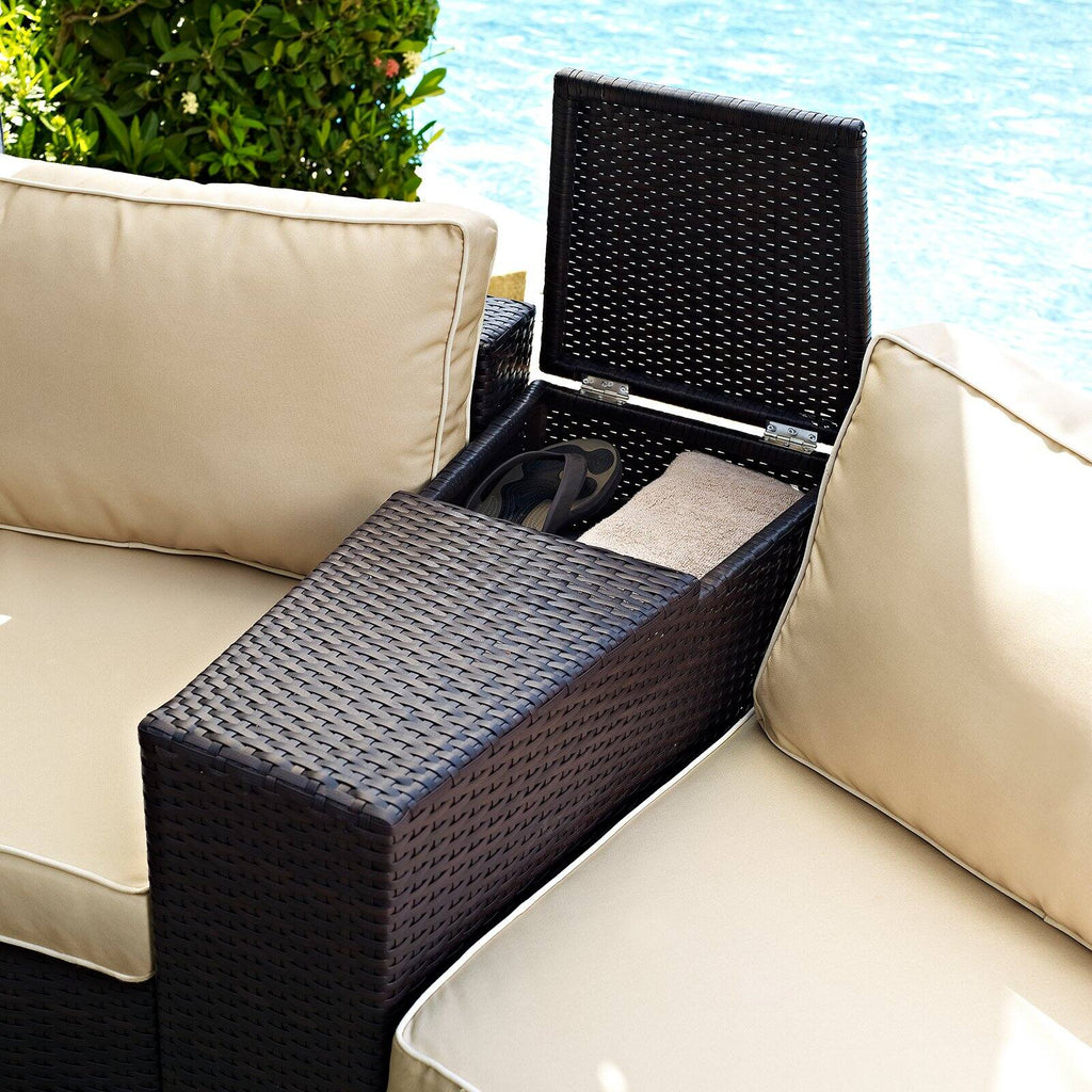 Brown Wicker Patio Arm End Table Y90097