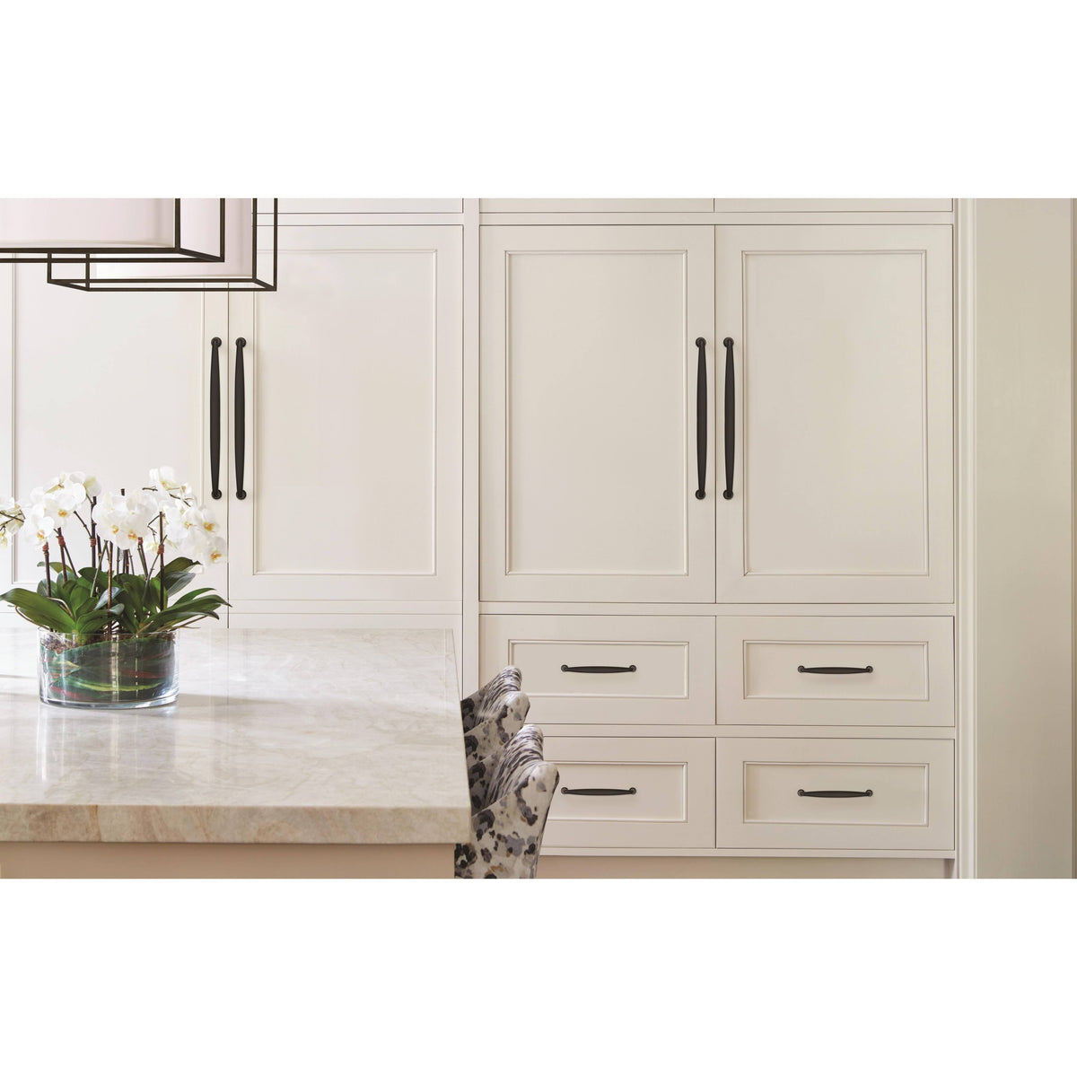 Black Bronze Appliance Pull I58613
