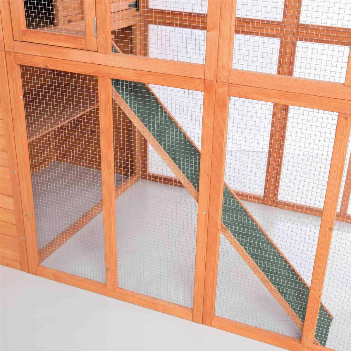 Wooden Outdoor Cat Run R739490