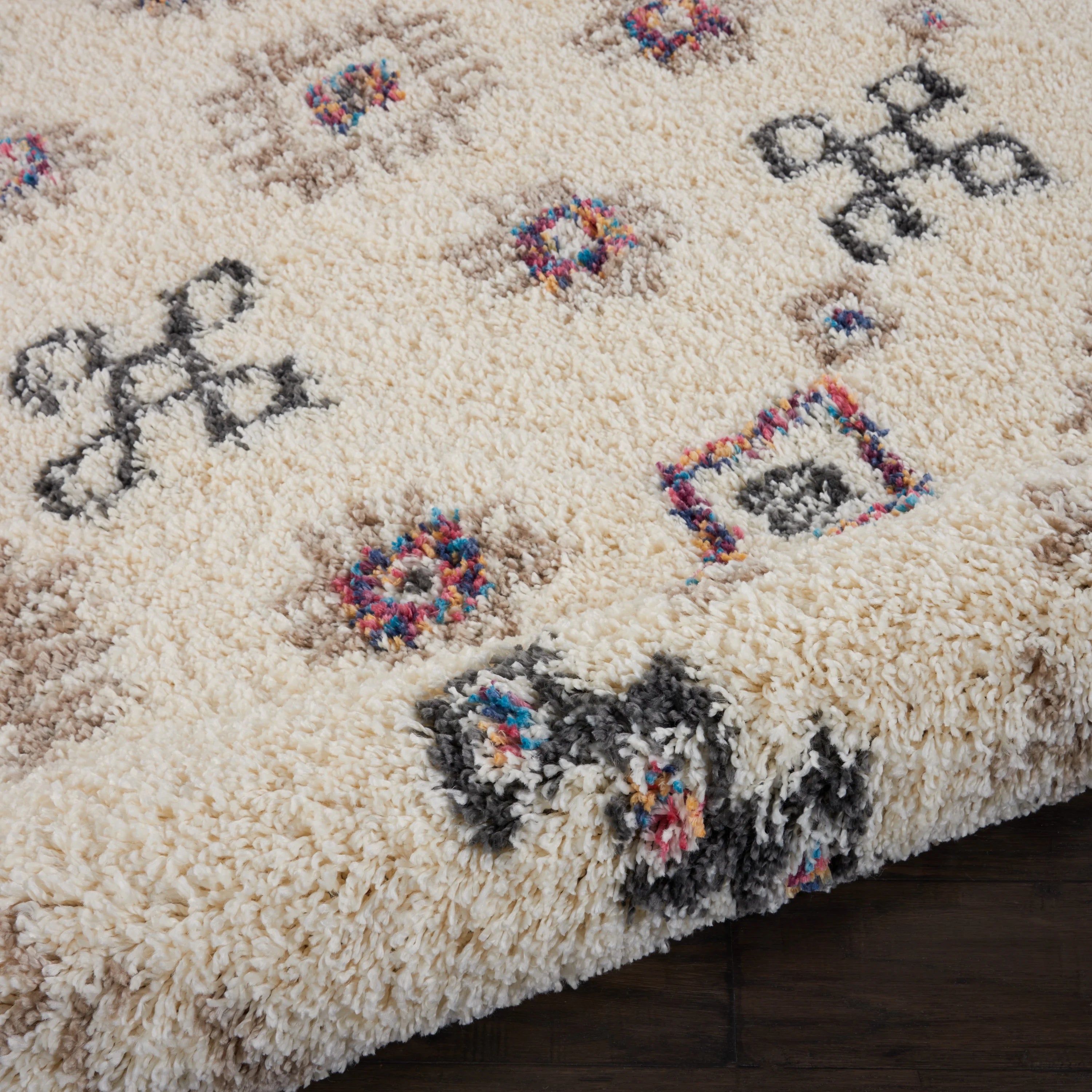 Ivory Shag Area Rug U755