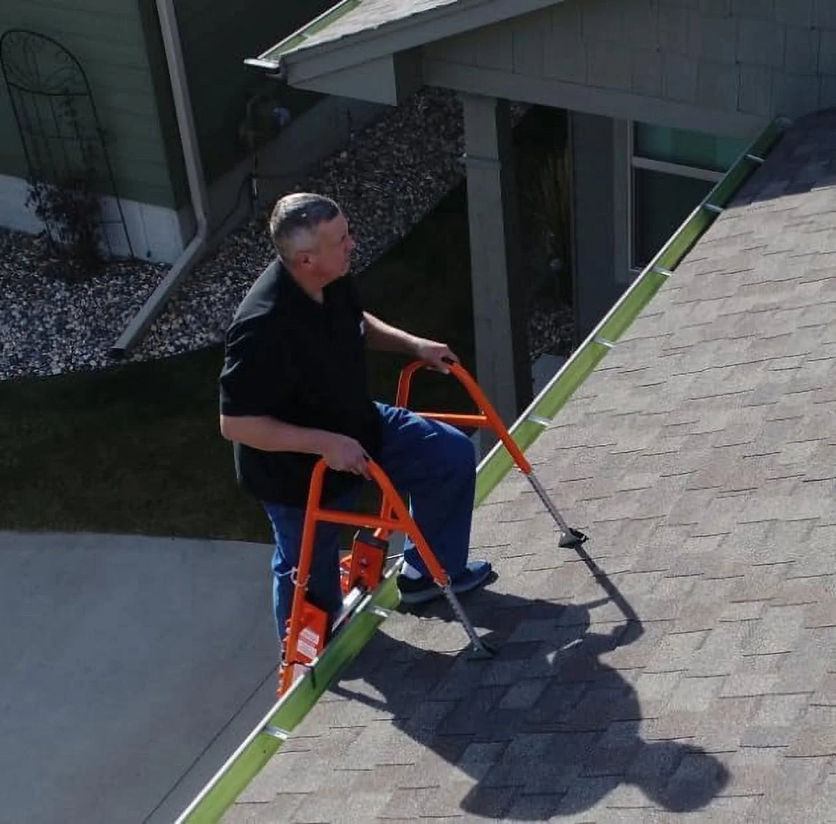 Ladder Stabilizer with Handle Support K12820