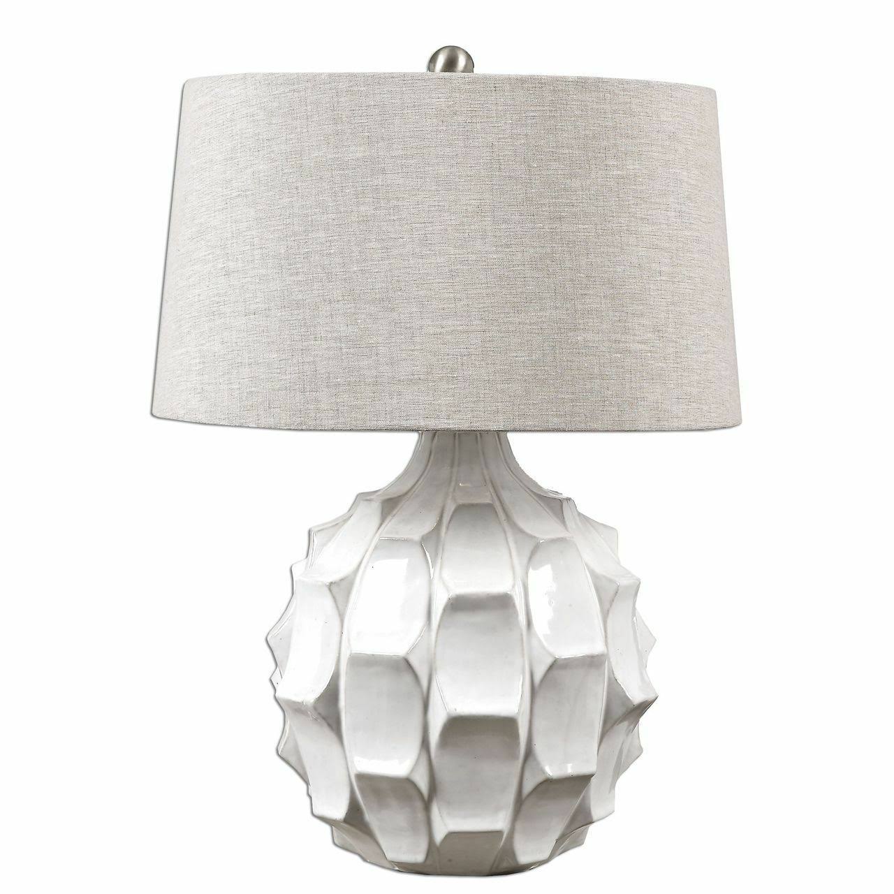 White Scalloped Lamp C9497