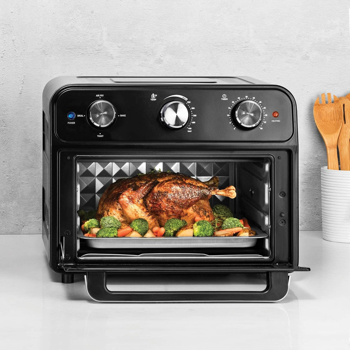22 Quart Air Fryer Toaster Oven, Black T206111