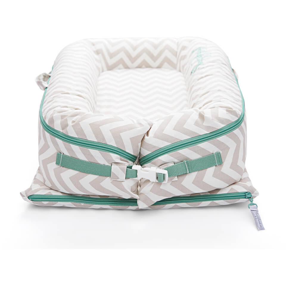 Deluxe+ Pod in Silver Lining (0-8 months) O19727