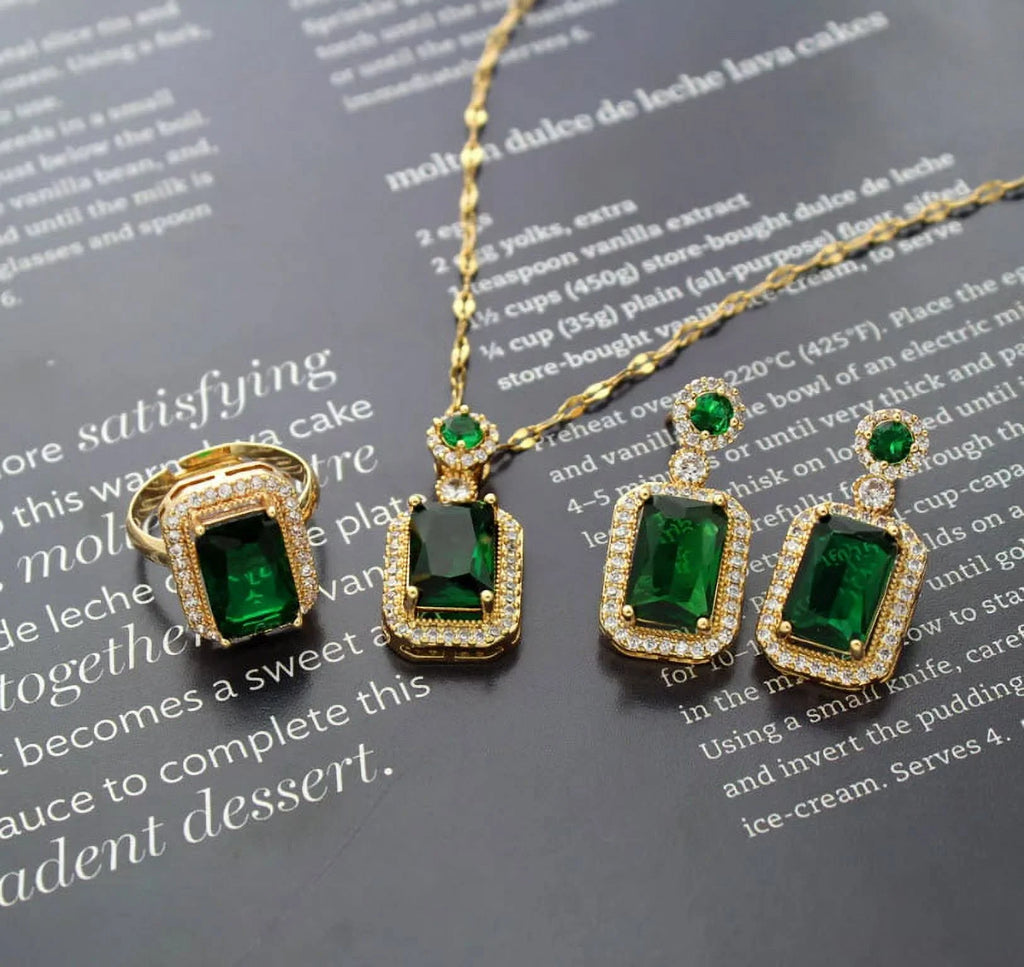 3Pcs/Set Iced Out Cubic Zirconia Green Gemstone Ring Necklace Earrings Gold Plated Jewelry Sets Y197